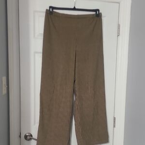 Classic Tan Women's Pants